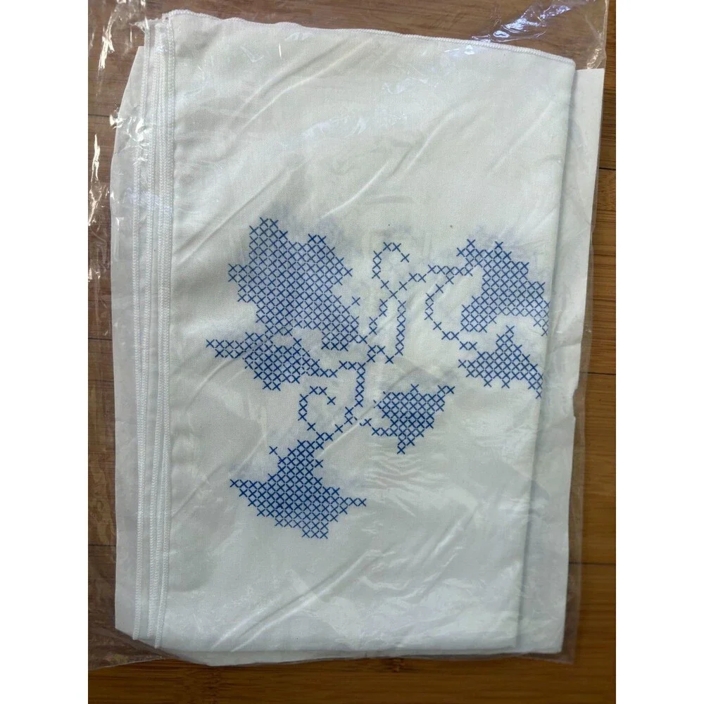 New Herrschners Morning Glory Cross Stitch Kit Pillowcases & Dresser Scarf Set